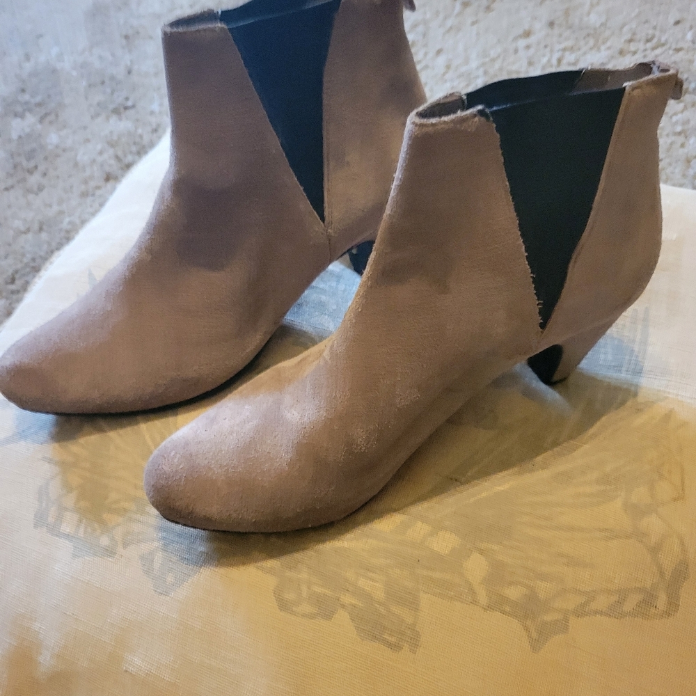 SAM EDELMAN Slip On Booties sz 8M - Picture 8 of 8